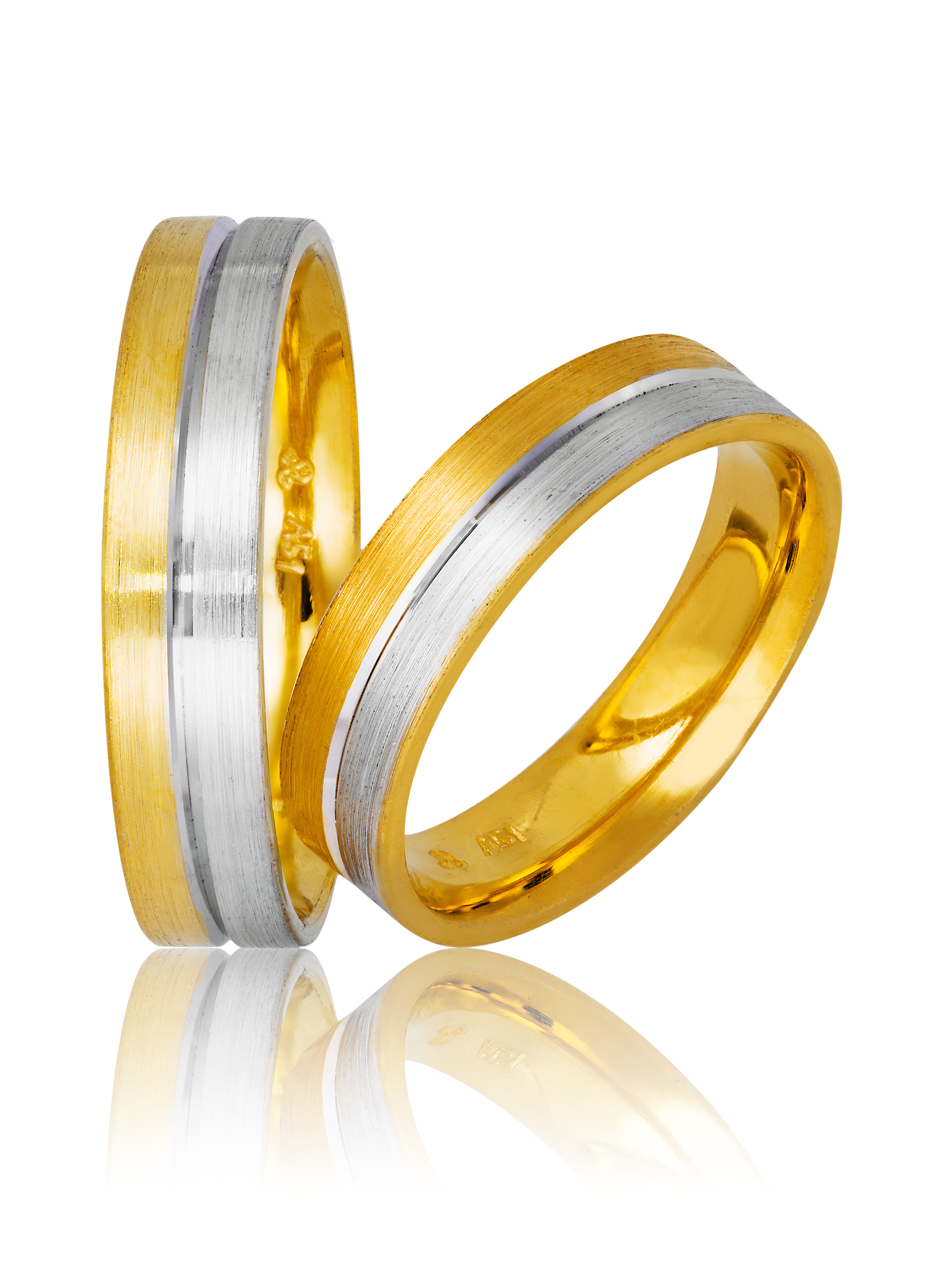 Βέρες γάμου απο χρυσό & λευκόχρυσο με αυλάκι στο κέντρο 5mm.